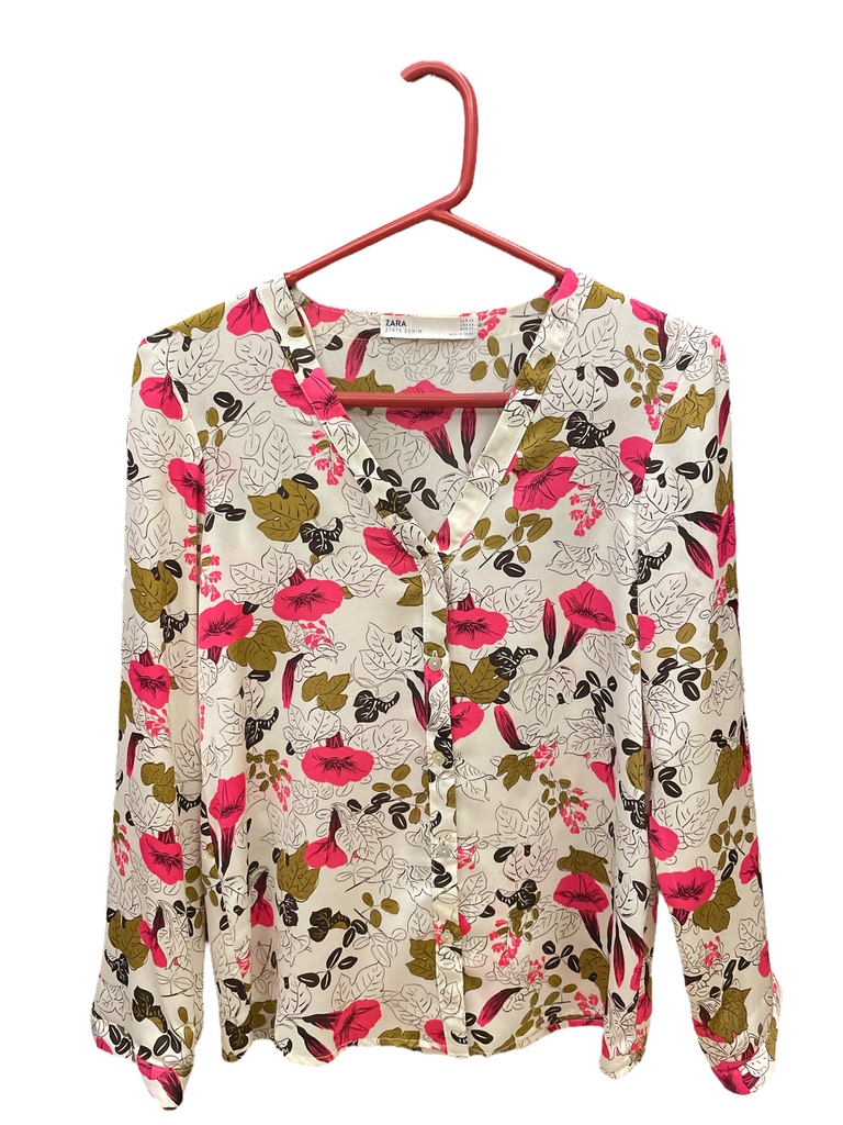 Zara_Long_Sleeve_Pink_Floral_Print_Shirt_Front_Hangged Zara_Long_Sleeve_Pink_Floral_Print_Shirt_Front_Hangged