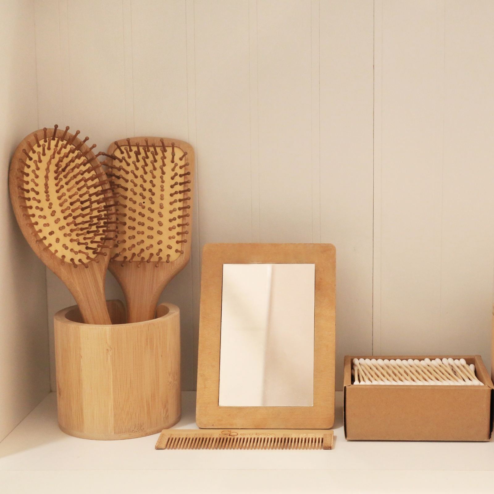 Eco_Beige_Cushioned_Bamboo_Hair_Brush_Rectangle_3 Eco_Beige_Cushioned_Bamboo_Hair_Brush_Rectangle_3