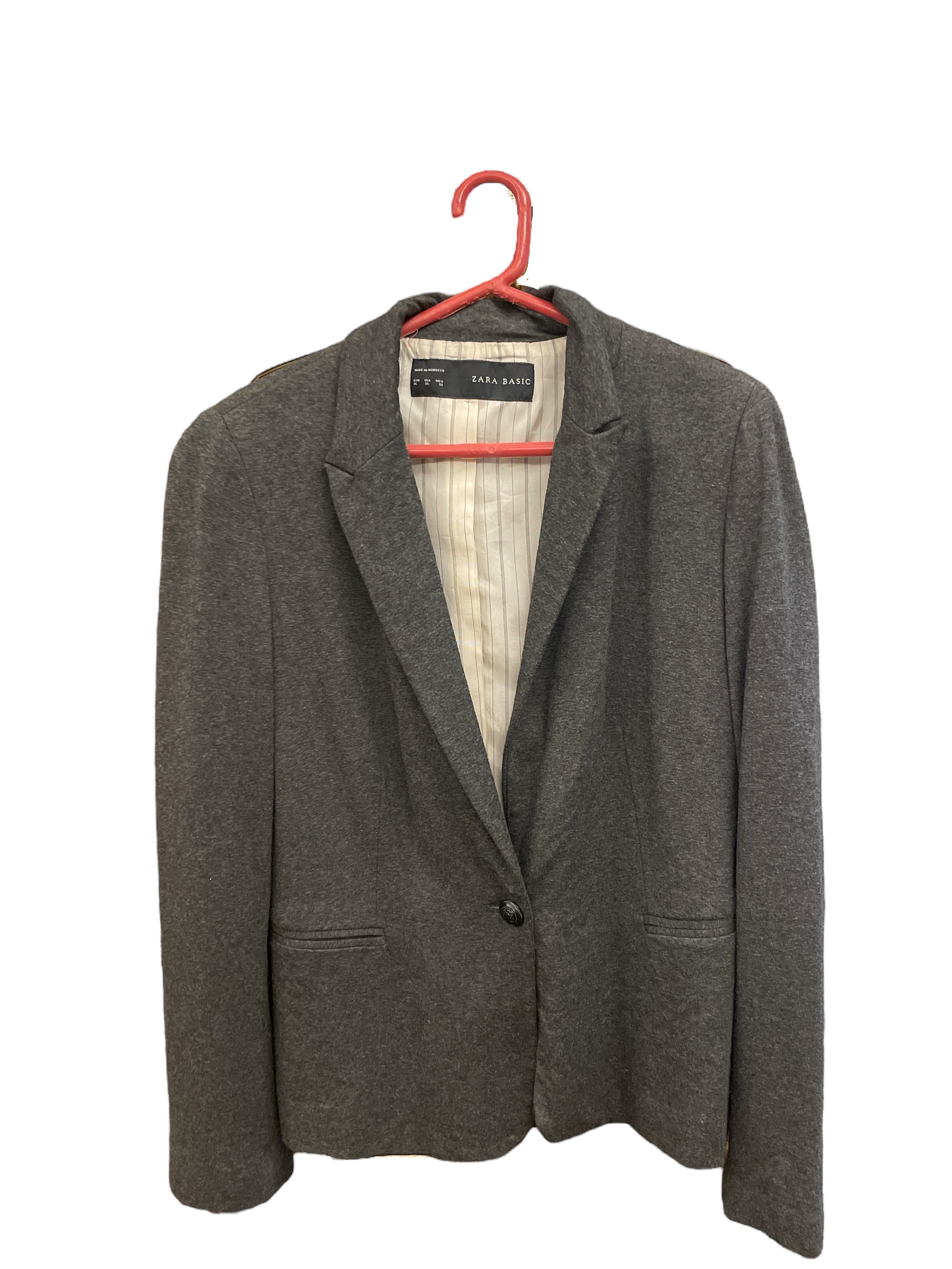 Zara_Dark_Grey_Blazer_Front Zara_Dark_Grey_Blazer_Front