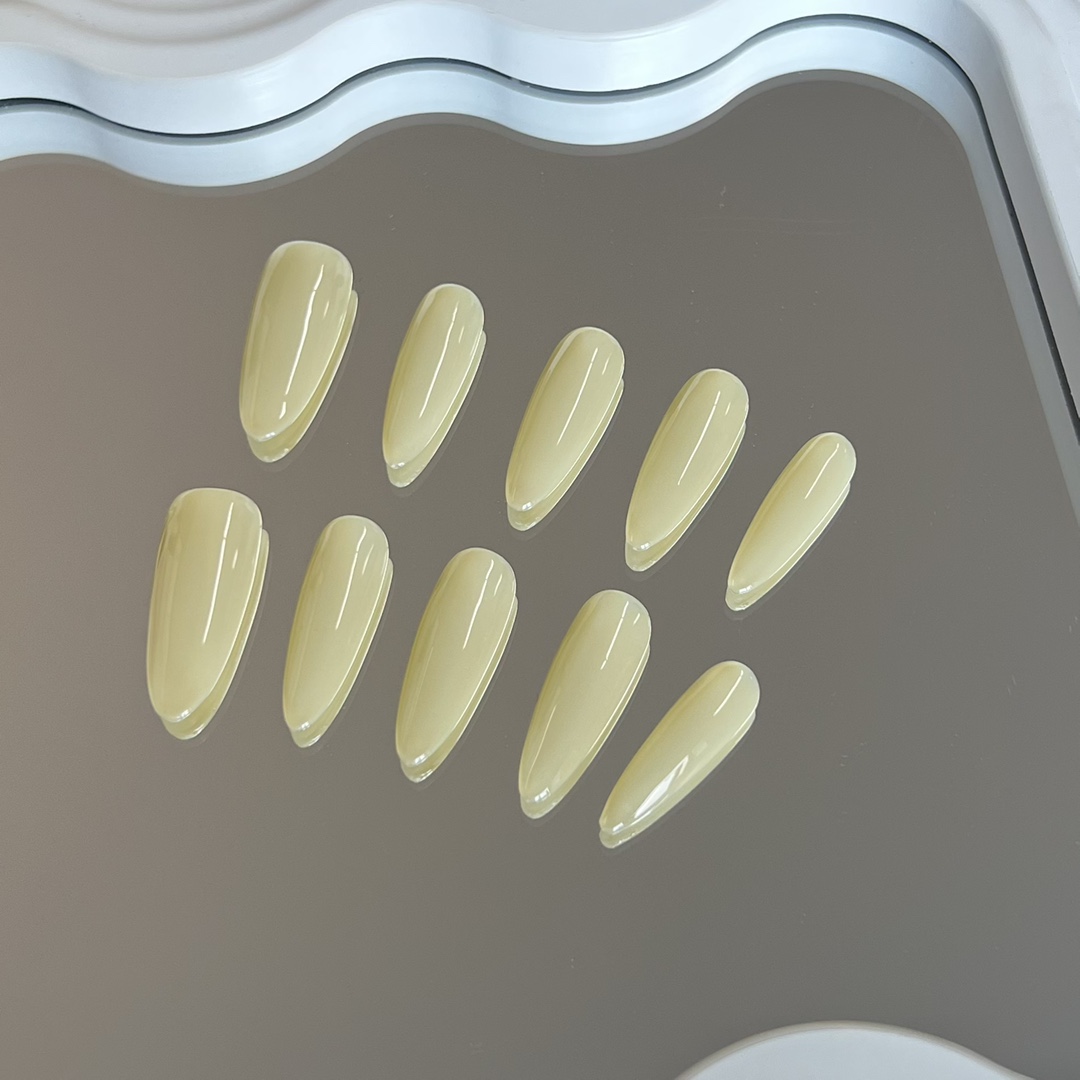nailandora_1556_2 Creamy Citrus Long Almond