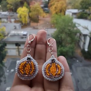 Beaded Pumpkin Earrings Mini