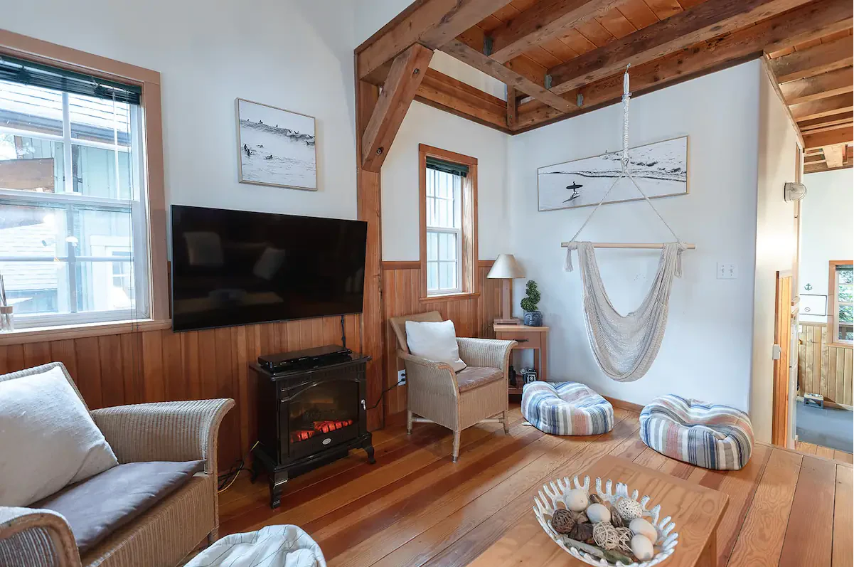 hammocklivingroom