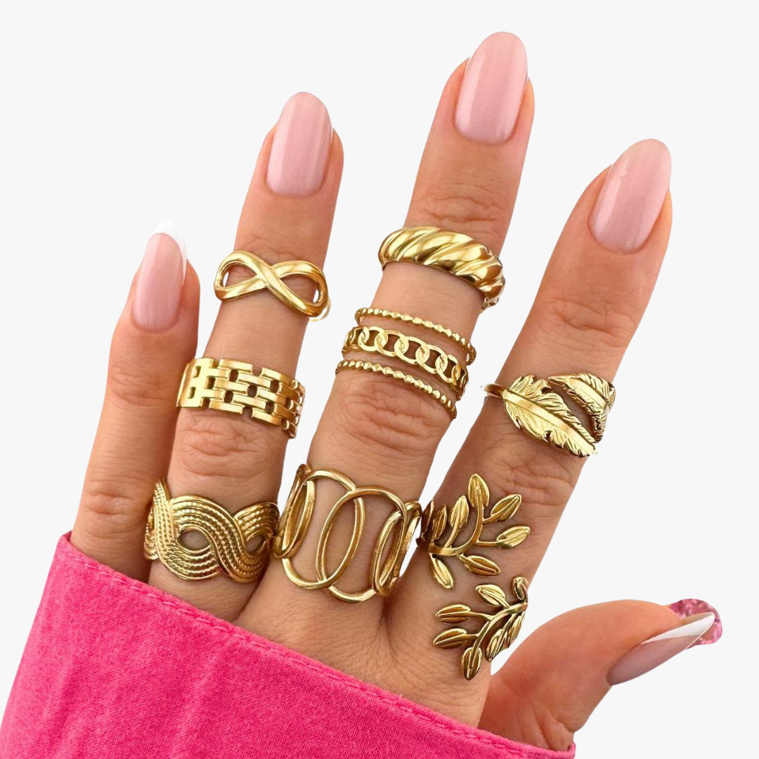 Model Croissant Ring